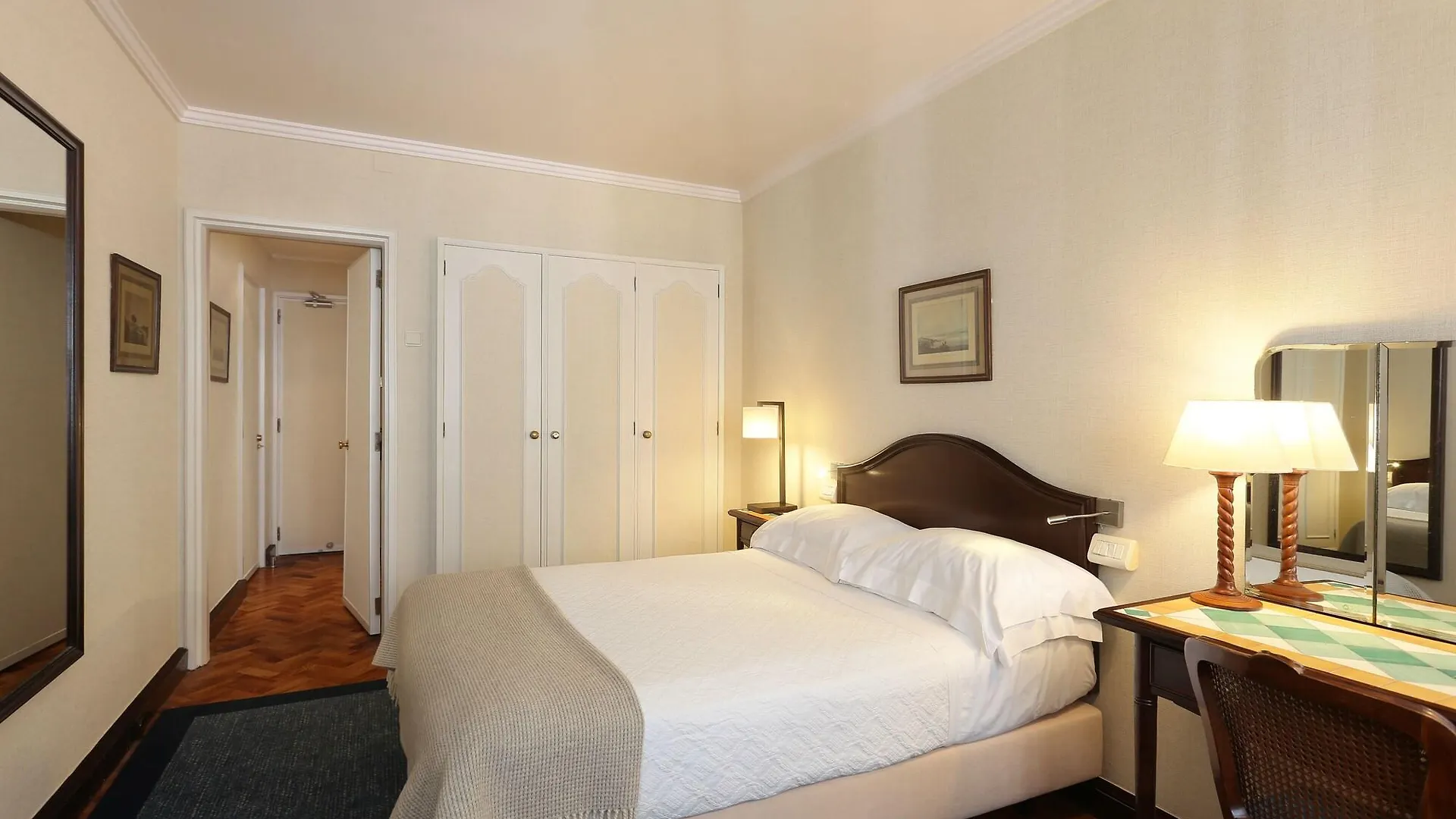 Hotel Lisboa Plaza - Lisbon Heritage Collection - Avenida 4*,